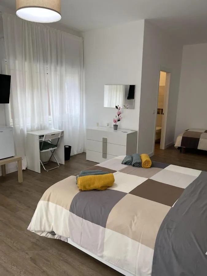 Mama B&B Agira Italy